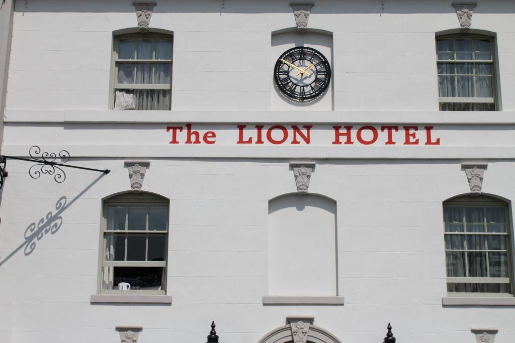 The Lion Hotel Brewood Luaran gambar
